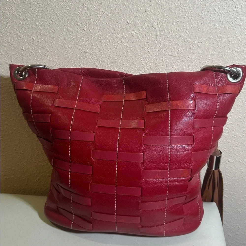 Angelo Carbotti stylish woven